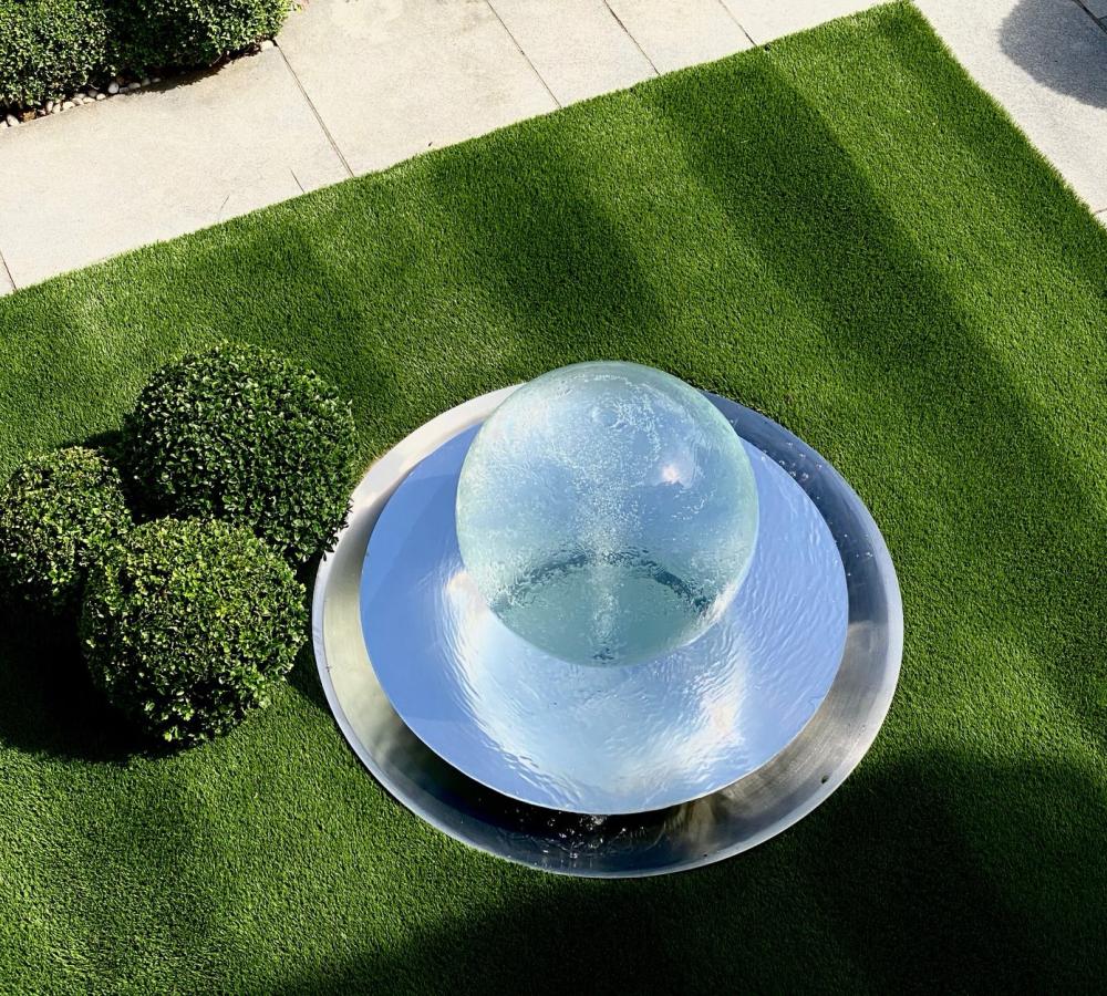 Aquaglobe Premium | Garden Water Features | Acrylic Water Features Aquaglobe Premium | Garden Water Features | Acrylic Water Features