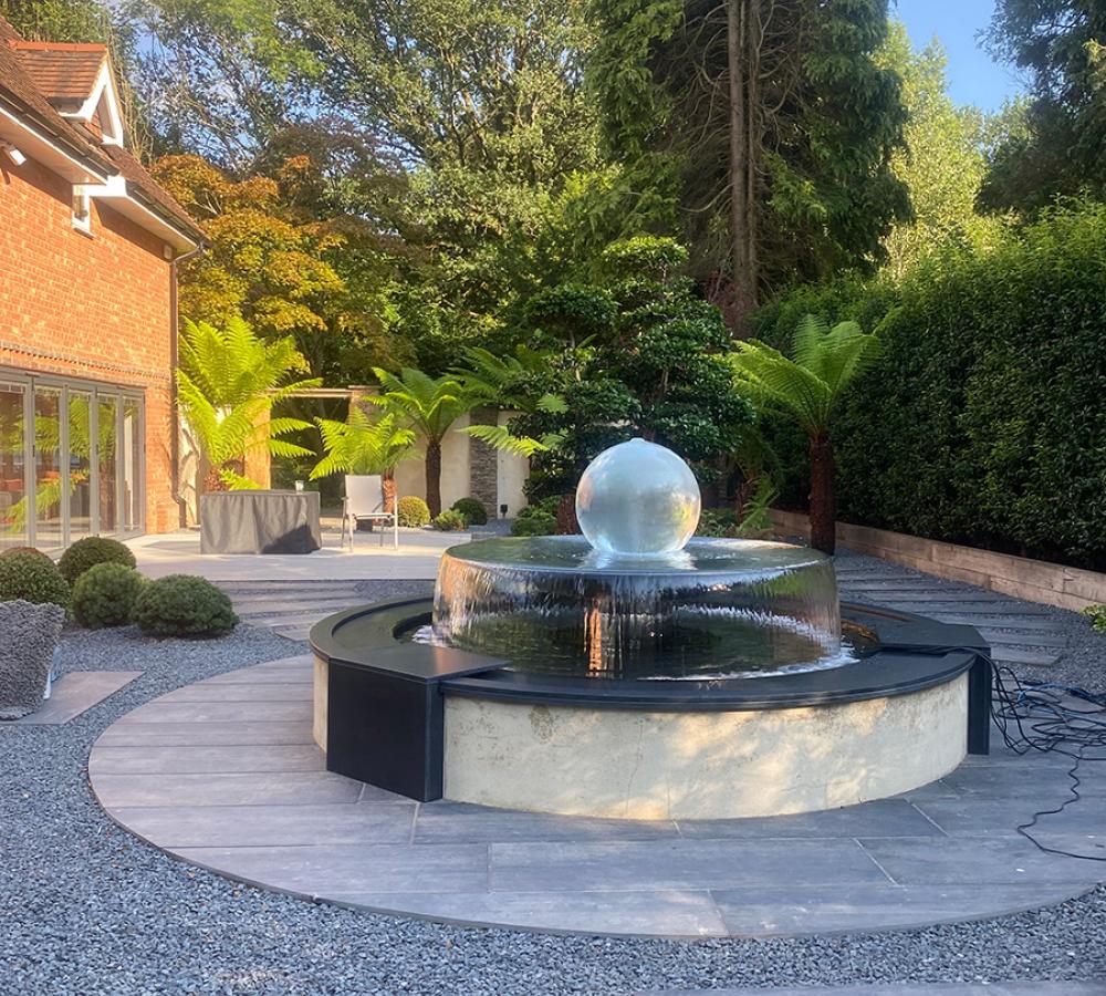 Aqua Bespoke | Garden Water Features | Acrylic Water Features Aqua Bespoke | Garden Water Features | Acrylic Water Features
