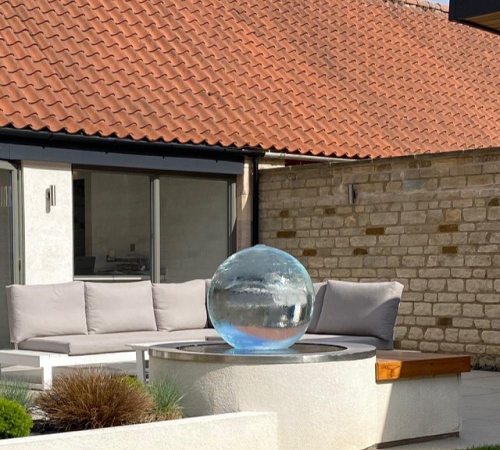 Aqua Bespoke | Garden Water Features | Acrylic Water Features Aqua Bespoke | Garden Water Features | Acrylic Water Features