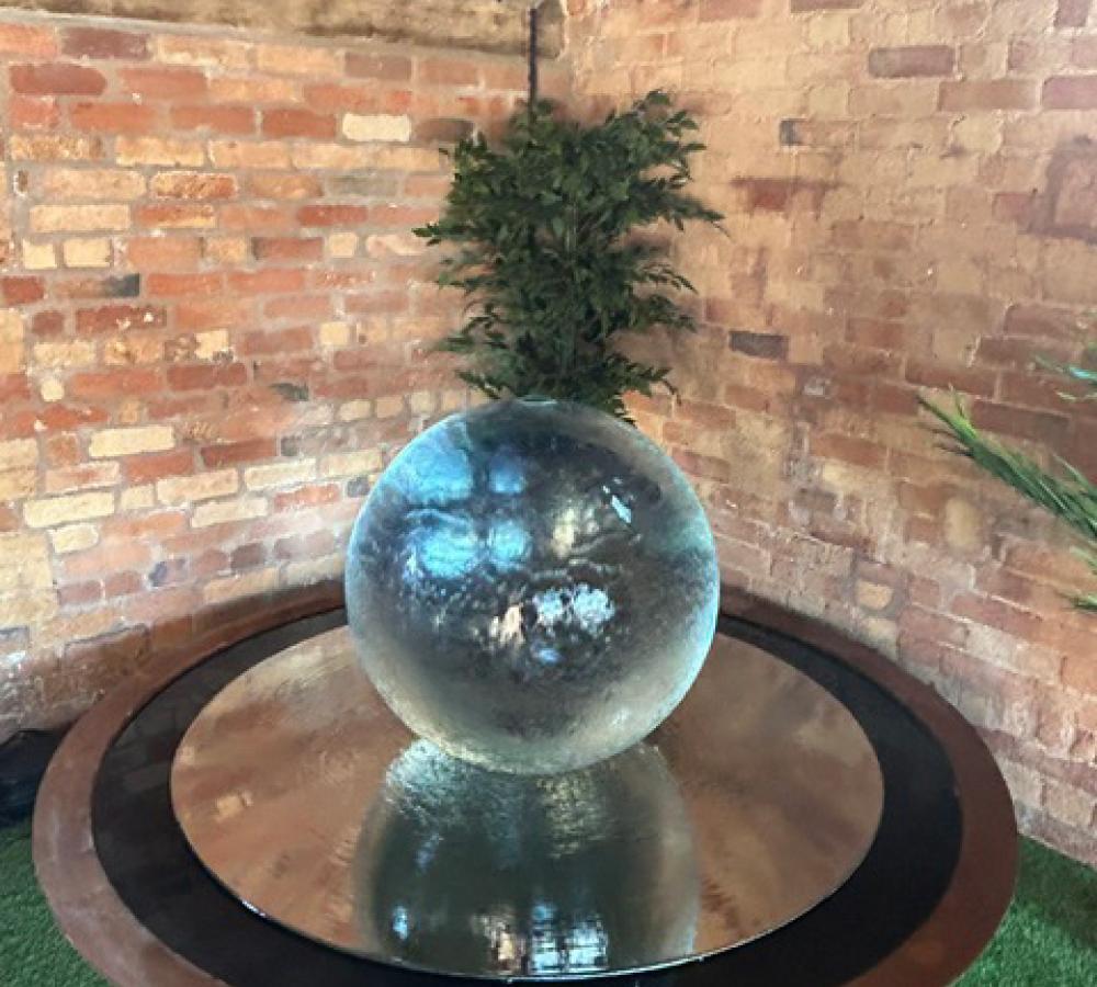 Aquaglobe Grand | Acrylic Water Features | Ball Fountain
