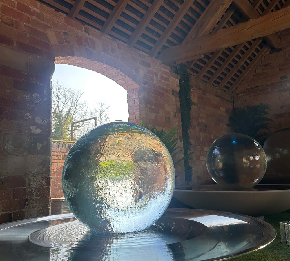 Aquaglobe Premium | Garden Water Features | Acrylic Water Features