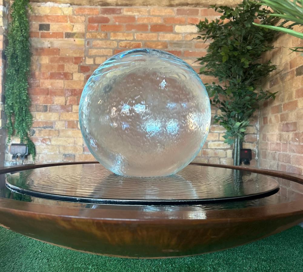 Aquaglobe Style | Garden Water Features | Acrylic Water Features Aquaglobe Style | Garden Water Features | Acrylic Water Features