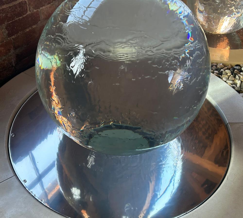Aquaglobe Original Plus | Acrylic Water Features | Ball Fountain Aquaglobe Original Plus | Acrylic Water Features | Ball Fountain