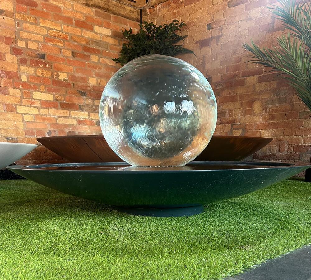 Aquaglobe Style | Garden Water Features | Acrylic Water Features Aquaglobe Style | Garden Water Features | Acrylic Water Features
