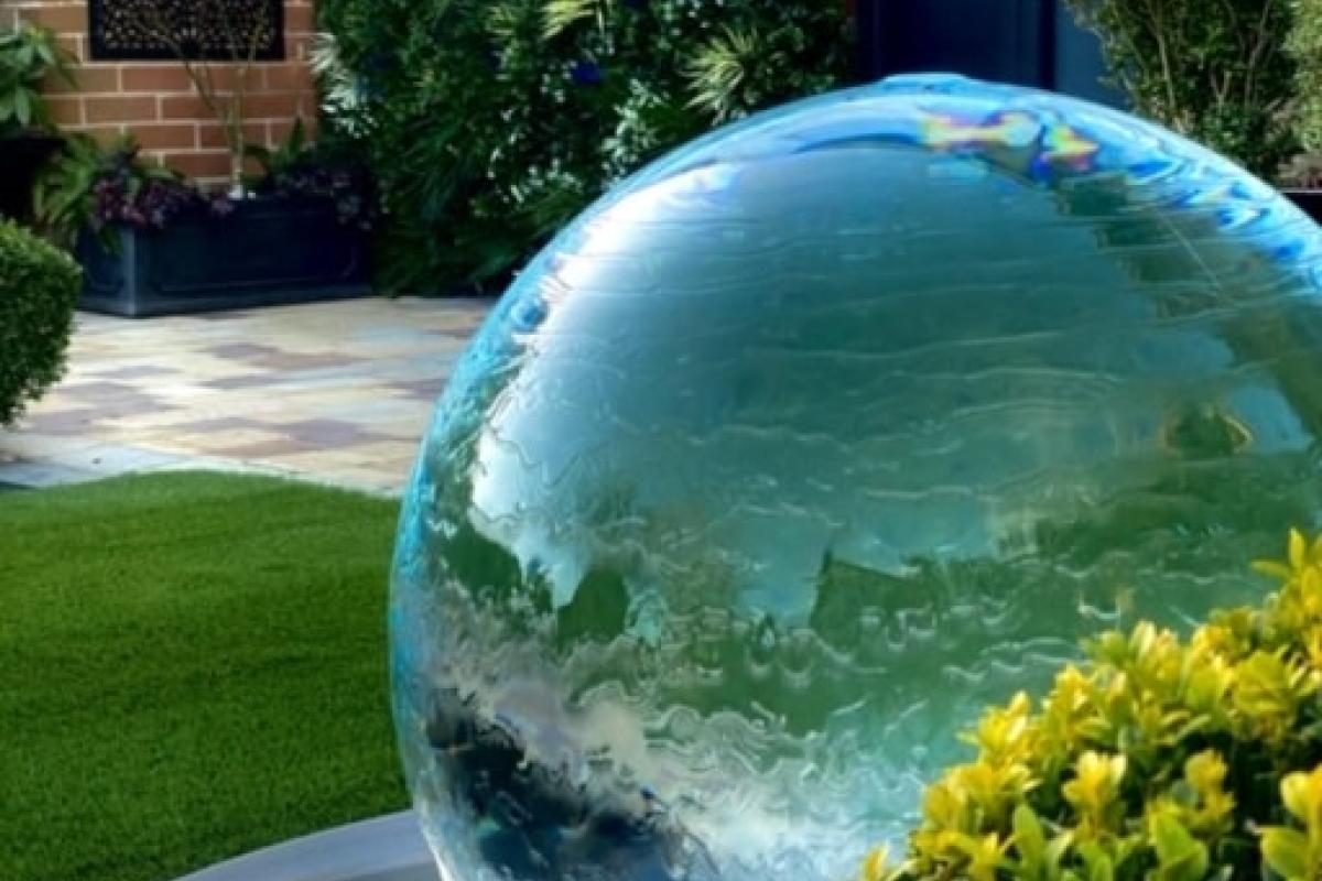 Aquaglobe Premium | Garden Water Features | Acrylic Water Features Aquaglobe Premium | Garden Water Features | Acrylic Water Features