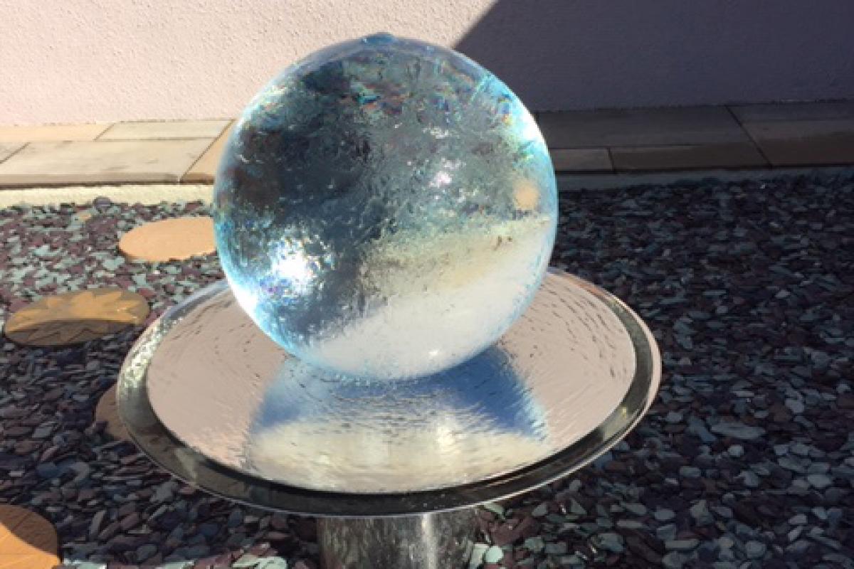 Aquaglobe Premium Pedestal | Garden Water Features | Acrylic Water Features Aquaglobe Premium Pedestal | Garden Water Features | Acrylic Water Features