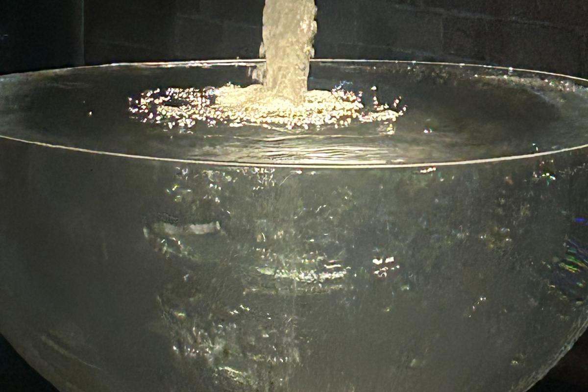 Aquabowl | Garden Water Features | Acrylic Water Features Aquabowl | Garden Water Features | Acrylic Water Features