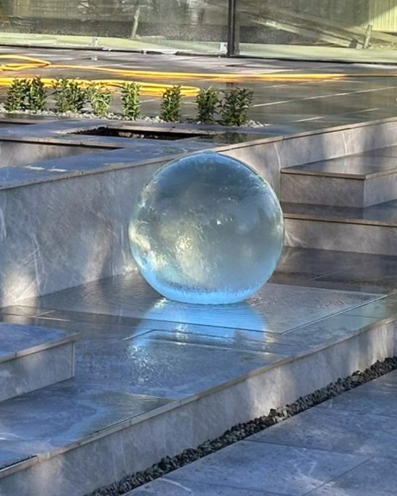 Aquaglobe Elegance | Garden Water Features | Acrylic Water Features