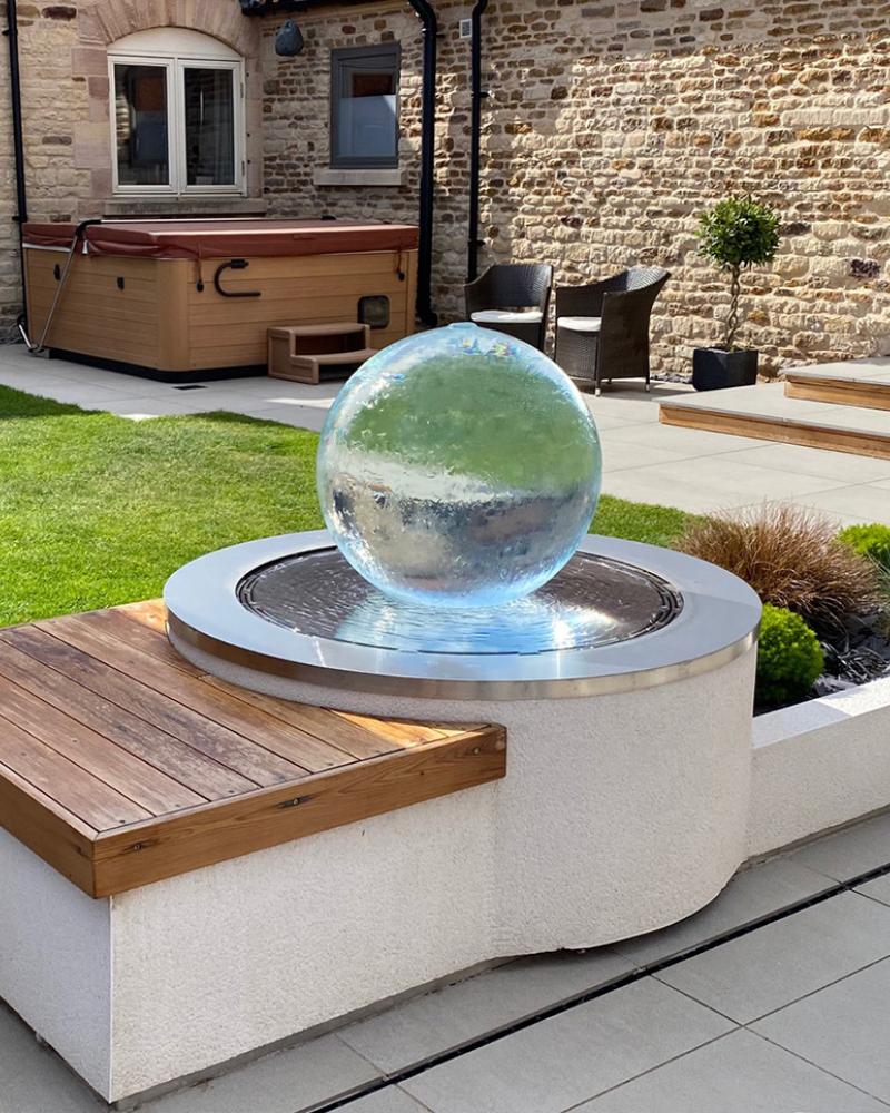 Aqua Bespoke | Garden Water Features | Acrylic Water Features